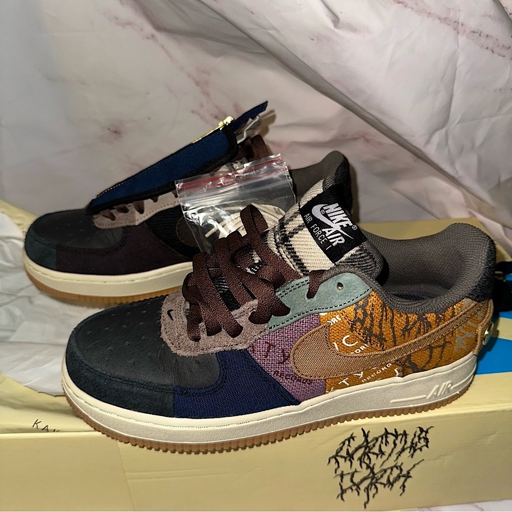 Nike AF1 Travis Scott Cactus Jack Sz 7 BNIB